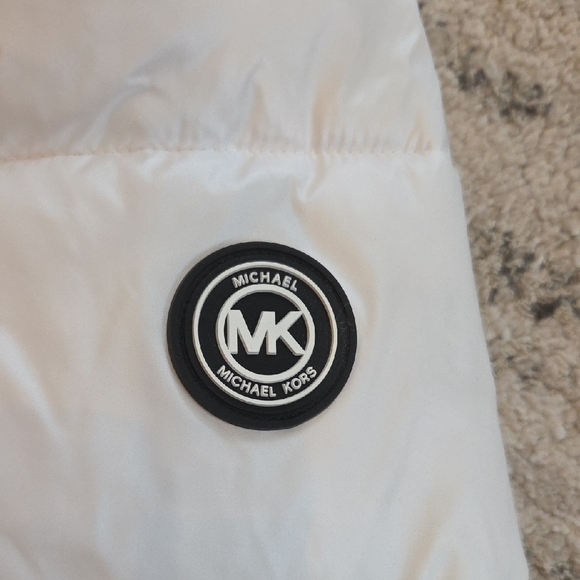 Michael Kors Ivory Puffer Jacket - Picture 2 of 6